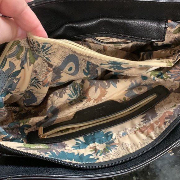 Chenson Black Studded Shoulder Bag with Crossbody Strap - Picture 4 of 5